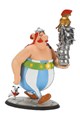 Obelix - met stapel helm en Idefix (21 cm)