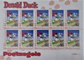 Donald Duck - Diversen  - Ontdek Duckstad! Vrolijke postzegels van haar bewoners - Postperikelen op de Noordpool, Box+Verzamelmap, Eerste druk (2010) (TNT post)